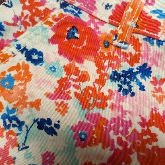SO SHORTS SIZE 0 FLORAL PRINT - Picture 3 of 4
